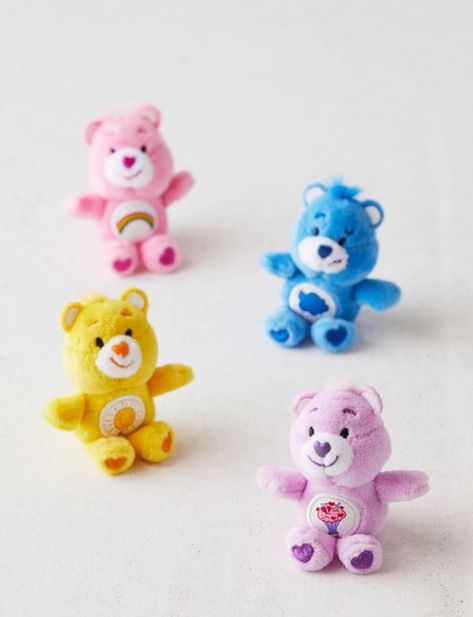 13 Tiny Stocking Stuffers So Cute, You Might Pass Out From Excitement Bear Plushie, Worlds Smallest, Tiny Gifts, Best Stocking Stuffers, Baby Animals Funny, Cute Stuffed Animals, Care Bear, Beanie Baby, Care Bears