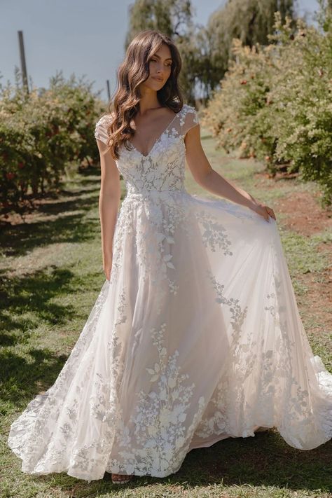 Fitted Whimsical Wedding Dress, Sarah Wedding Dress, Floral V Neck Wedding Dress, Botanical Lace Wedding Dress, Wedding Dresses Pockets, Wedding Dress August, Wedding Dresses Lace With Sleeves, Bridal Dress A Line, Floral Sleeve Wedding Dress