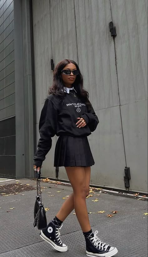 Fall Outfits With Button Up Shirts, Mini Skirt With Hoodie Outfit, Winter Skirt Outfit With Sneakers, Patent Skirt Outfit, Navy Blue Skirt Outfits Short, T Shirt And Pleated Skirt Outfit, Outfit For Athletic Body Type, Autumn Outfits Baddie, Sweatshirt And Pleated Skirt Outfit