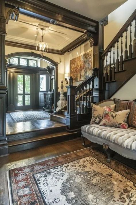 Aesthetic Home Entryway, Old House Aesthetic Interior, Victorian Home Interior Design, Victorian Homes Aesthetic, Victorian Home Aesthetic, Cozy Foyer, Old House Aesthetic, Modern Victorian Homes Interior, Victorian Entryway