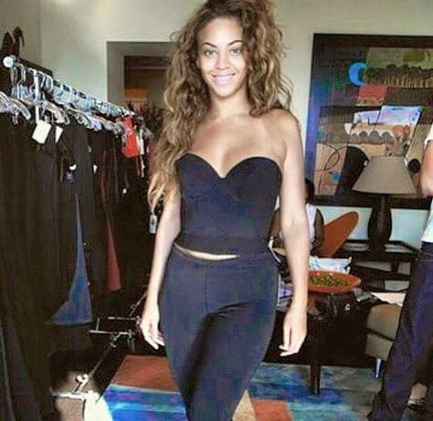 #Beyoncé 4 Beyonce, Beyonce 2000's, Beyonce 2013, 2013 Style, Queen Bee Beyonce, My Legacy, Beyonce Knowles Carter, Beyonce Style, Beyoncé Giselle Knowles-carter