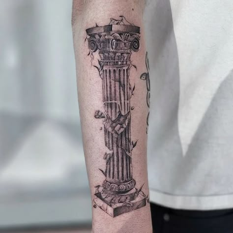 Greek Tattoo Inspiration, Greek Scale Tattoo, Roman Collums Tattoo, Roman Temple Tattoo, Greek Pillar Tattoo Design, Greek Collums Tattoo, Greek Pantheon Tattoo, Corinthian Tattoo, Roman Columns Tattoo