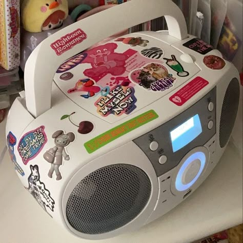 Headphones With Stickers, Sony Headphones Aesthetic, Decorated Headphones, Camcorder Aesthetic, Headphone Decoration, Aesthetic Photo Dump, Headphones Aesthetic, Sony Headphones, Aesthetic Photo