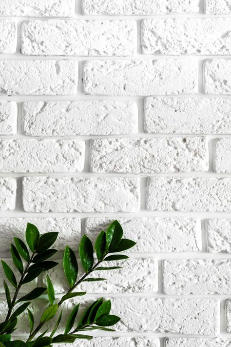 Download more Premium stock photos on Freepik Brick Wallpaper Iphone, White Brick Wallpaper, White Wallpaper For Iphone, White Brick Wall, Modern Home Interior, Interior Background, White Background Wallpaper, Brick Background, Vertical Images