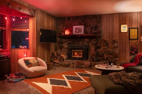 70s Retro Creekside Cabin - hiking & near town - Cabins for Rent in Running Springs, California, United States - Airbnb Retro Cabin Interior, 70s Cabin Decor, 70s Cabin Aesthetic, 70s Cabin, Creekside Cabin, Retro Cabin, Airbnb Apartment, Cabin Aesthetic, Basement Living