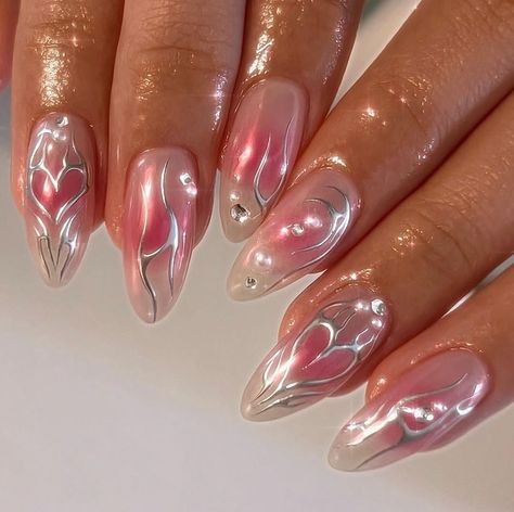 Pink Aura Nails With Chrome, Japanese Hard Gel Nails, Aura Pink Nails, Dreamy Nail Art, Chrome Aura Nails, Pink Aura Nails, Aespa Concert, White Chrome Nails, Silver Nail Designs