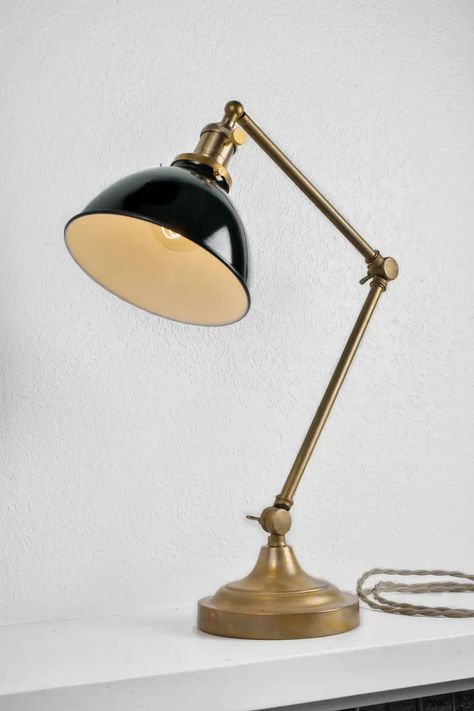 Vintage Table Lamp Victorian, Vintage Wall Lamps Antiques, Gothic Desk Lamp, Table Lamps Aesthetic, Study Desk Lamp, Vintage Art Deco Decor, Antique Desk Lamp, Industrial Design Lamp, Office Lamps Desk