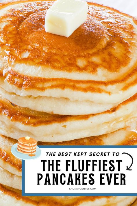 A stack of fluffy pancakes with butter on top Pancake Recipe With Water, Best Fluffy Pancakes, Fluffy Pancakes Recipe, Fluffiest Pancakes, Homemade Pancakes Fluffy, Easy Homemade Pancakes, Pancake Mix Recipe, Light And Fluffy Pancakes, Fluffy Pancake Recipe