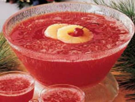 Pineapple juice, kool aid, sugar, ginger ale, ice Winter Sangria, Holiday Punch Recipe, Champagne Punch, Christmas Punch Recipes, Punch Drinks, Holiday Punch, Christmas Punch, Party Punch, Jello Shots