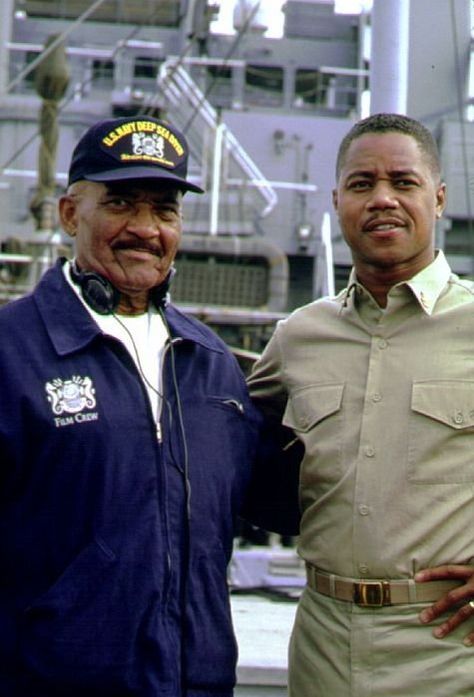 "Men of Honor" Cuba Gooding Jr. with the real Carl Brashear Carl Brashear, Men Of Honor, Cuba Gooding Jr, Navy Diver, Man Of Honour, Black Knowledge, Military Heroes, African History, American Heroes