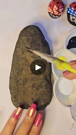 39K views · 894 reactions | Daisy Flower Painting on Rock 🌸💕  #facebookreel | Little Rocks | Abe Lagrimas, Jr. · Mahana Daisy Flower Painting, Painting Flowers Tutorial, Flowers Tutorial, Rock Decor, Paint Rock, Have A Good Day, Painting Flowers, Rock Crafts, Flower Tutorial