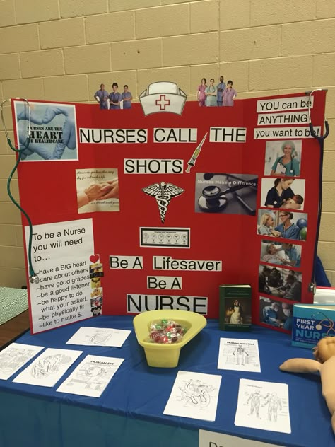 Nurse booth at elementary career day Elementary Career Day, Nurse Career Day, Career Fair Booth, Job Fair Ideas, Career Day Nurse, Career Day Ideas, Job Fair Booth, Health Fair Ideas, Nurse Skills