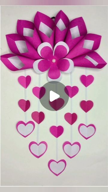 Wall Hanging Diy Paper Flower, Wall Hanging Ideas Handmade With Paper, Ideas Para Decorar En San Valentin, Wallhanging Ideas With Paper, Flowers Making Crafts, Diy Wall Decorations, Wallhanging Handmade, Ideas Para Decorar Una Fiesta, Diy Wall Hanging Crafts