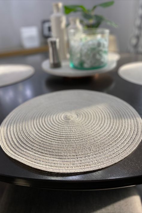 Table Mats Round, Circle Placemats On Table, Place Mats For Round Table, Round Placemats Table Setting, Black Round Table, Round Table Mats, Round Kitchen Table, House Dining Room, Round Placemats