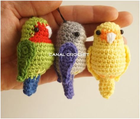 Crocheted Birds, Crochet Bird Patterns, Operation Christmas, Crochet Birds, Pola Amigurumi, Amigurumi Tutorial, Parakeets, Crochet Diy, Bird Patterns