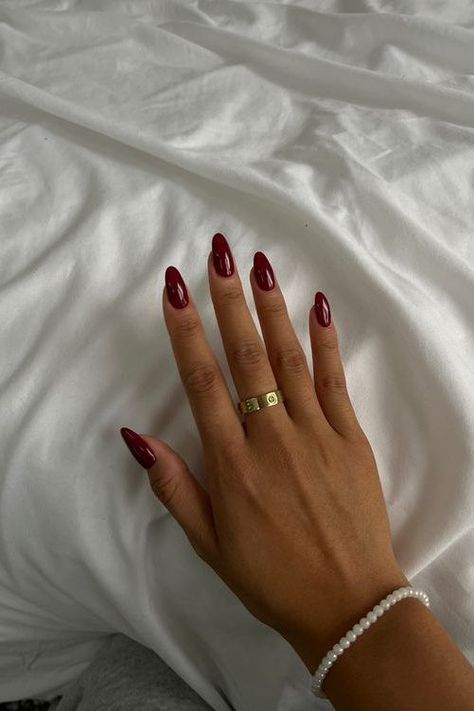 Cherry Wine Nails, Red Summer Nails, Old Money Nails, Deep Red Nails, Money Nails, Kutek Disney, Dark Red Nails, Wine Nails, Maroon Nails