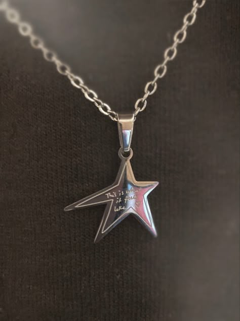 this is what it feels like Cute Star Necklaces, Gracie Abrams Necklace, This Is What It Feels Like, This Is What It Feels Like Aesthetic, Stargirl Jewelry, Gracie Abrams Star, Gracie Abrams Core, Star Accessories, Accessory Aesthetic