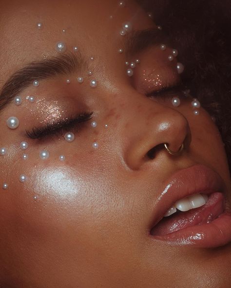 Festival Make Up, Smink Inspiration, Makijaż Smokey Eye, Creative Makeup Looks, Make Up Inspo, Eye Makeup Art, Trik Fotografi, Editorial Makeup, Perfect Makeup