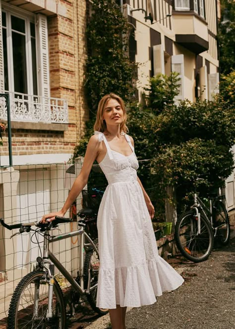 Dresses Aesthetic, Summer Dresses For Wedding Guest, White Dress Summer, Mode Inspo, Mode Vintage, Mode Inspiration, Looks Vintage, Outfits Casuales, Spring Dresses