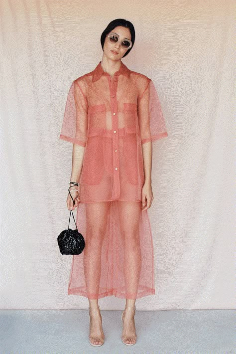 Organza Transparent Dress, Organza Shirt Outfit, Women Barong, Transparent Shirt Outfit, Campy Fashion, Transparent Outfit, Cos Outfit, Bohemian Jewels, Trousers Pattern