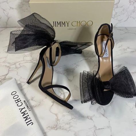 Jimmy Choo Bow, Dream Heels, Luxury Heels, High Heels Classy, Heels Aesthetic, Jimmy Choo Heels, Prom Heels, Bow Heels, Cute Heels