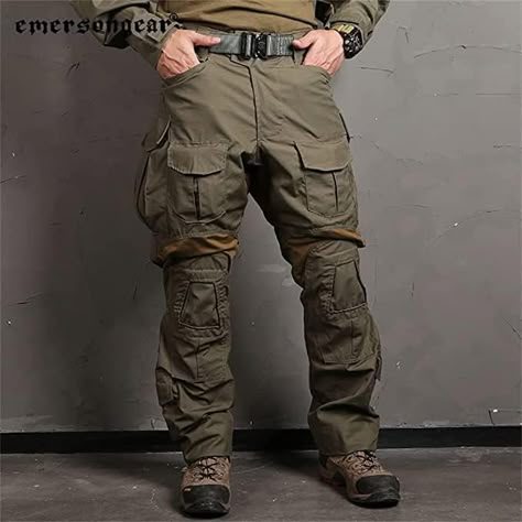 Scifi Mercenary, Mens Combat Trousers, Cod Soap, Pants With Knee Pads, Bdu Pants, Motorbike Clothing, Combat Clothes, Survival Clothing, Military Costumes