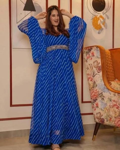 Leheriya Kurti Designs Latest, Printed Frocks For Women, Frock Suit Ideas, Cool Casual Outfits, Frocks For Women, Georgette Maxi Dress, Frock Suit, Embroidery Belt, Gown Indian