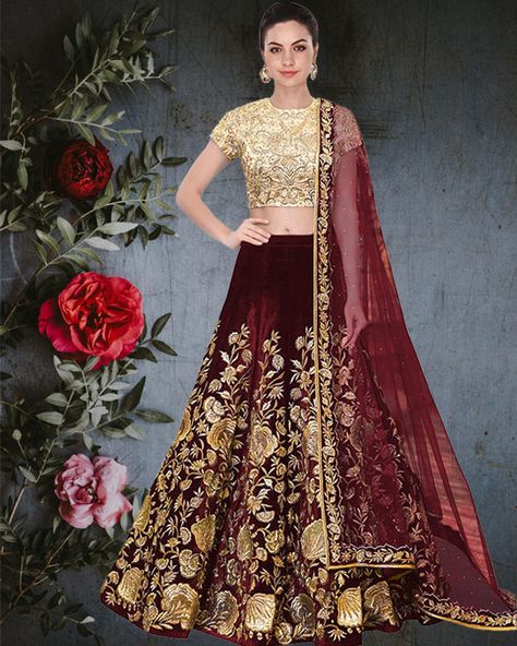 Bridesmaid Dresses 2017: 6 Off-beat Colors to Try in Lehenga in 2019 Velvet Dress Indian, Wedding Dress Sandals, Royal Blue Dress Short, Illusion Neckline Wedding Dress, Jewelry Trending, Trendy Bridesmaids, Velvet Lehenga, Body Con Dress Outfit, Velvet Bridesmaid Dresses