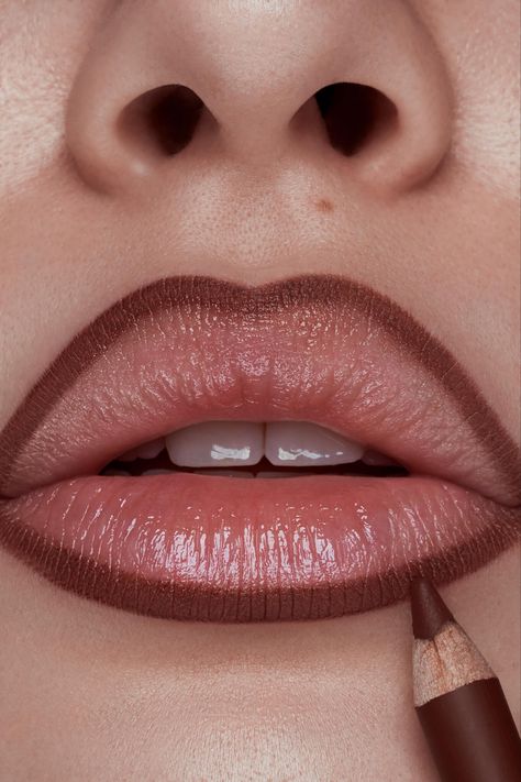 Cinnamon Aesthetic, Nude Lip Liner, Makeup Crafts, William Clark, Brown Liner, Lip Trends, Lipstick Tutorial, Anna Marie, Full Glam