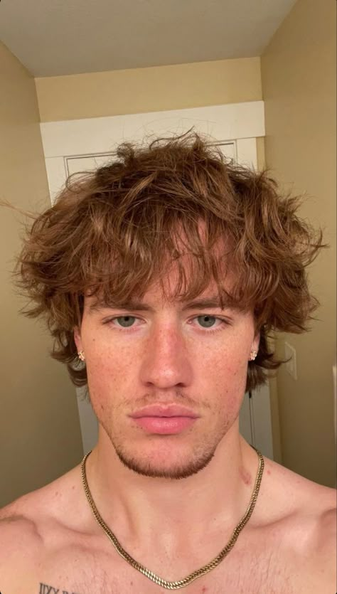 Cory Winn, Ginger Hair Men, Short Shaggy Haircuts, Balayage Blond, Shaggy Haircuts, Haircut Inspo, Men Hair Color, Ginger Men, Mens Haircuts Short