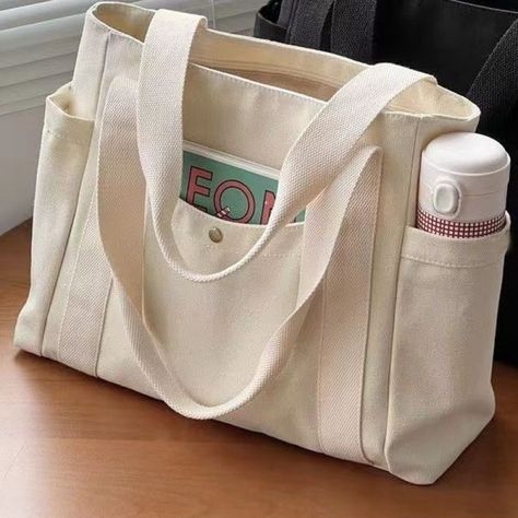 Sac Tote Bag, Bags For School, Tote Bags For School, My Style Bags, Carryall Tote, Bag Stand, Girls Handbags, Pretty Bags, Bag Trends