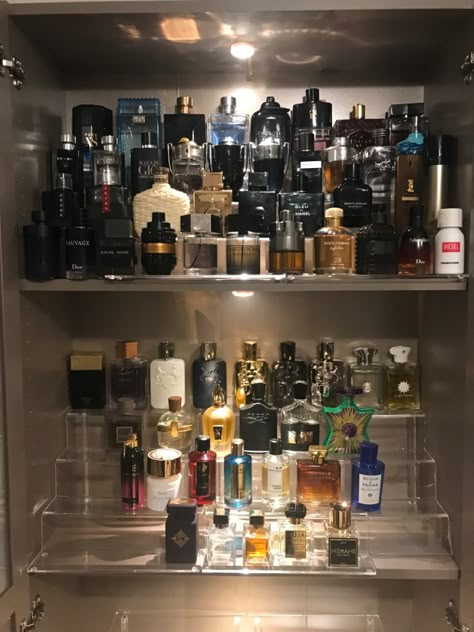 Cologne Collection Aesthetic, Men’s Organization, Cologne Organizer For Men Bedroom, Mens Cologne Display, Cologne Collection Display, Cologne Display Ideas, Fragrance Collection Display, Fragrance Display Ideas, Men Organization Ideas