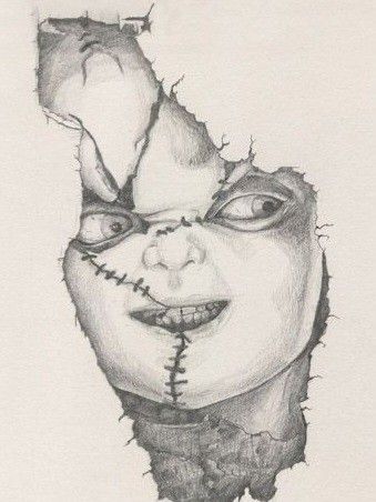 Chuky Doll Drawing, Movie Character Drawings Pencil, Chucky Drawing Tattoo, Horror Movie Drawing Ideas, How To Draw Chucky, Horror Movie Drawings Pencil, Sinister Drawings, Chucky Drawing Pencil, Chucky Doll Drawing