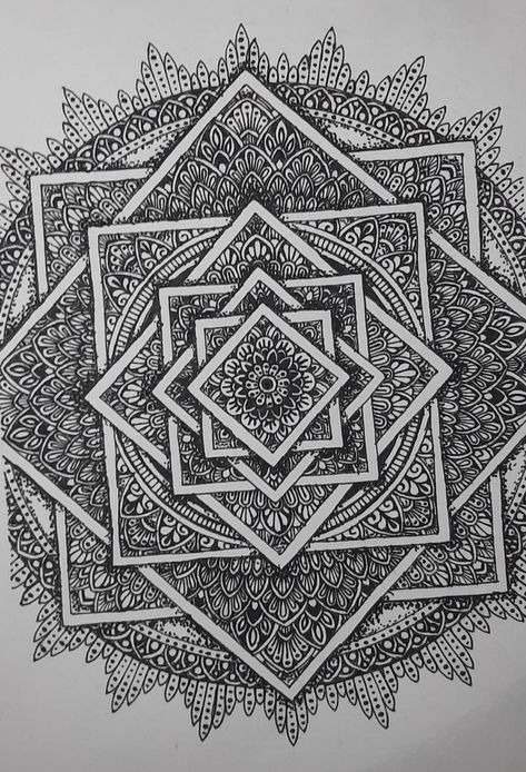 Complex Sketches To Draw, Hexagonal Mandala Art, Complex Mandala Art, Mandela Art Design, Big Mandala Drawing, Hard Mandala Art, Full Page Mandala Art, Geometrical Mandala, Complex Mandala