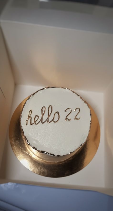 Birthdays cake • Hello 22 • Cake decoration • Happy birthday • Cake ideas Aesthetics Birthday Cake, Birthday Simple Cake Ideas, 22nd Cake Birthday, Hello 22 Birthday Wallpaper, Simple 22 Birthday Decorations, 22nd Birthday Cake Ideas For Her, 22 Nd Birthday Cake, Its My 22 Birthday, 22nd Cake Ideas