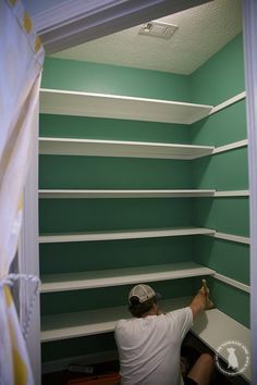 Build Pantry Shelves, Build Pantry, Small House Kitchen Ideas, Stairs Closet, Diy Pantry Shelves, Pantry Redo, Pantry Plans, Pantry Renovation, Pantry Closet Design