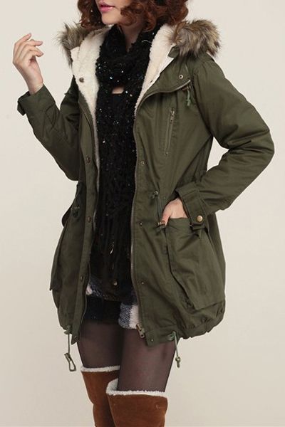 XOXO Green Winter Jacket Outfit, Green Parka Outfit, Sweater Dress Leggings, Parka Outfit, Winter Jacket Outfits, Army Coat, Oversized Outfit, Wearing All Black, Army Green Jacket