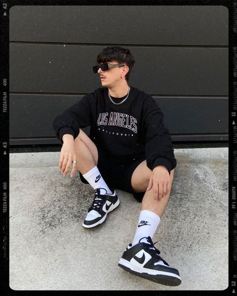 Nike Dunks Outfit Men, Nike Dunks Outfit, Dunk Outfits, Panda Outfit, Dunk Outfit, Panda Dunks, Dunks Outfit, Spiritual Fashion, Streetwear Ideas