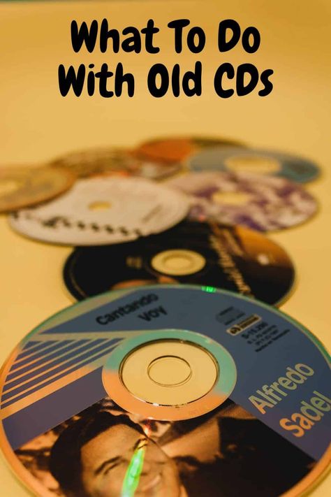 Cd Coasters, Dvd Craft, Crafts With Cds, Thanksgiving Budget, Halloween Budget, Old Cd Crafts, Recycled Cds, Non Renewable Energy, Cd Artwork