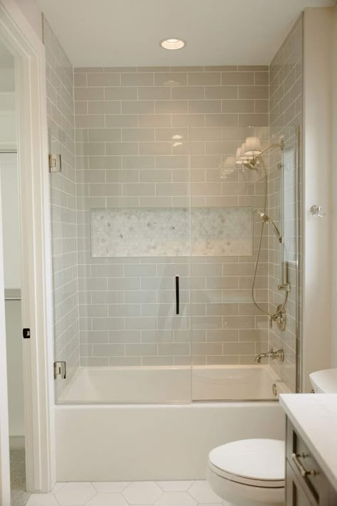 Guest Bathroom Shower Ideas Tubs, Bathtub Bathroom Remodel, Guest Bathroom Tub Tile Ideas, Standard Tub With Tile, Bathtub And Tile Ideas, Rub Shower Combo, Full Bath Remodel Ideas, Bathtub Shower Combo Niche Ideas, Small Bath Inspiration