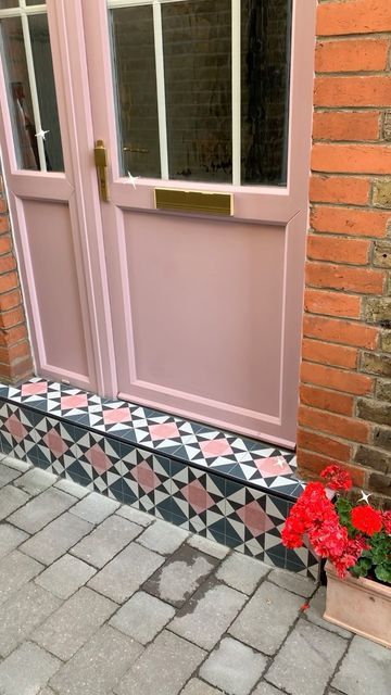 Painted Concrete Front Steps, Cinder Rose Front Door, Tiled Front Steps, Front Door Step Ideas, Tiled Doorstep, Tiled Front Door Step, Painted Front Steps, Tiled Door, Front Door Steps Ideas