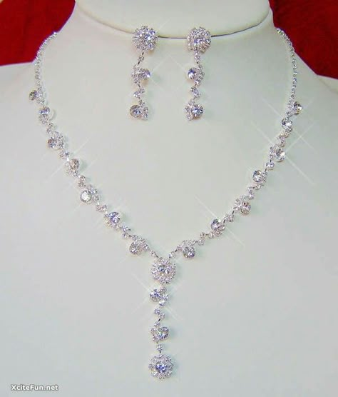 Bridal Jewelry Sets Brides, Bride Jewelry Set, Inexpensive Jewelry, Neck Pieces Jewelry, Fancy Jewelry Necklace, Princess Jewelry, Fancy Jewellery Designs, Expensive Jewelry Luxury, Jewelry Design Earrings