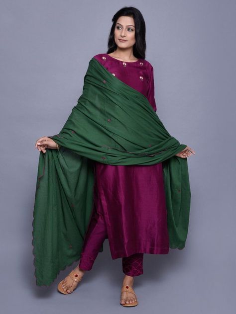 Surah Muzamil, Bridesmaids Green, डिजाइनर कपड़े, Mumbai Fashion, Colour Combinations Fashion, Indian Designer Suits, Salwar Designs, Color Combinations For Clothes, Hippy Chic