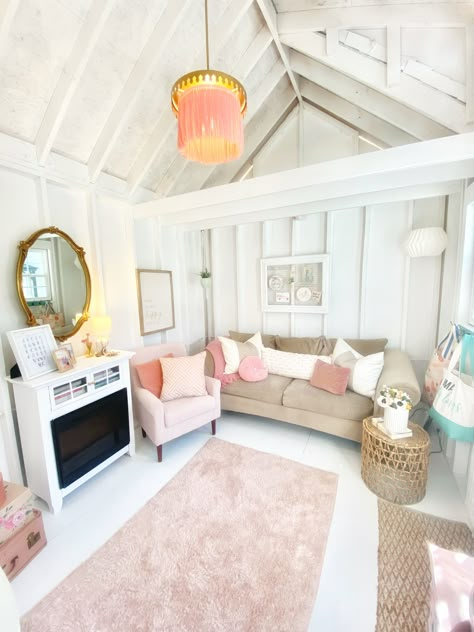 She Shed Layout, Shed Home Office Ideas, Shed Room Ideas, Small She Shed, Tiny She Shed, She Shed Ideas Interior, Shed Decorating Ideas, Shed Interior Ideas, She Shed Interior Ideas