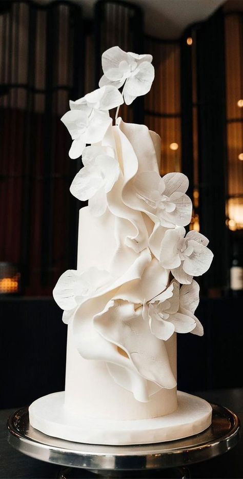 Unique White Wedding Cakes, Wedding Cakes Orchids, Avant Garde Wedding Cake, Draped Wedding Cake, White Orchid Wedding Cake, Sculptural Wedding Cake, Modern Wedding Style, Abstract Wedding Cake, Big Wedding Cakes Elegant