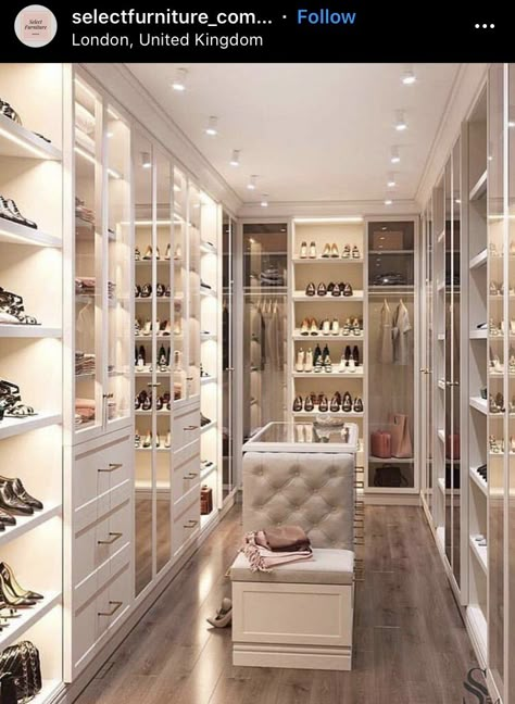 Japandi Interior Design, Luxury Closets, Closets Design, Small Room Design Bedroom, Walk In Closet Design, Luxury Closets Design, Budget Bedroom, Japandi Interior, Room Design Modern