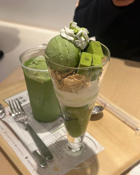 matcha parfaits ° ᡣ𐭩 . ° . (but they’re all from nana’s green tea bc I’m obsessed) - - - #matcha #matchaparfait #parfait #sweettreats #cafe #抹茶 #抹茶スイーツ Matcha Sweets, Matcha Snacks, Zoro Mihawk, Matcha Food, Matcha Shop, Asian Drinks, Green Dessert, Matcha Desserts, Matcha Girl