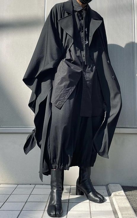 Warlock Aesthetic Fashion, Strega Fashion Men, Dark Mori Fashion Men, Sci Fi Style, Witch Outfit Male, Cultist Outfit, Male Witch Aesthetic Fashion, Post Apocalyptic Outfit Male, Male Witch Outfit