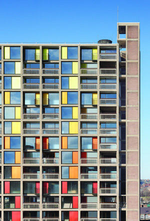 Modern Facade, British Homes, Housing Estate, Sheffield City, Brutalist Buildings, Park Hill, Sheffield England, Steel City, Social Housing