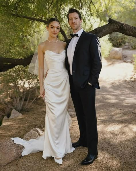 Wedding inspiration • Instagram Katherine Tash Cecilia, Katherine Tash Bridal, Wedding White Roses, Katherine Tash, Winery Reception, Arizona Desert Wedding, Catholic Core, Retro Bride, Bridal Gallery